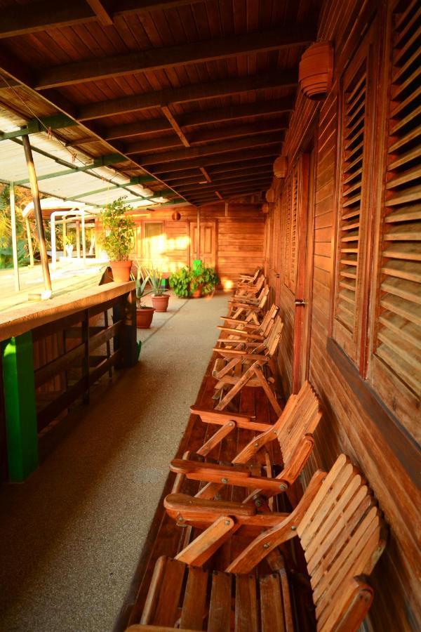 Hotel La Cascada Puntarenas Dış mekan fotoğraf